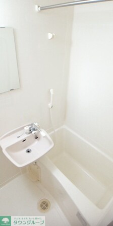 レオパレスプレミール中浦和Iの物件内観写真